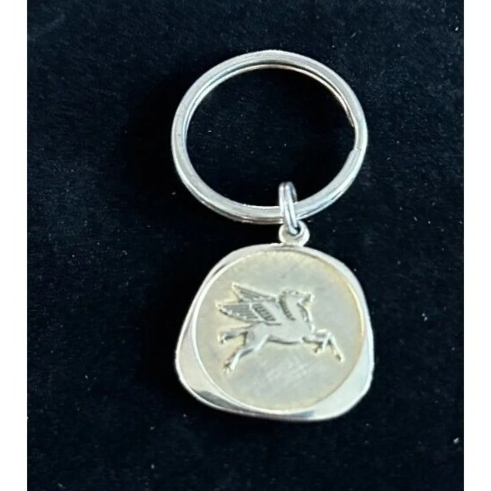 Vintage Chevron Pegasus Embossed 1.25'' Keychain Automobile Gasoline Advertising